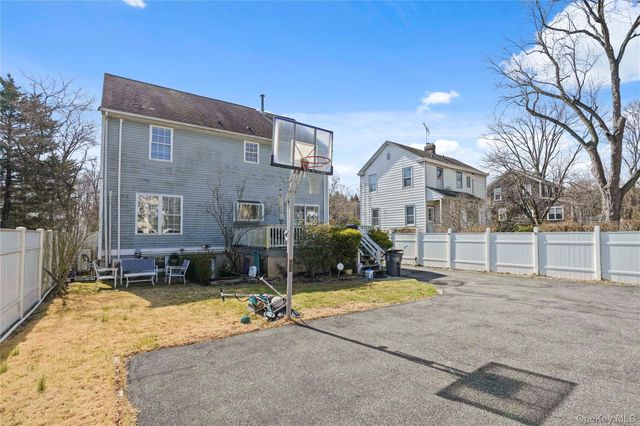 102 Clinton Street, White Plains, NY 10603