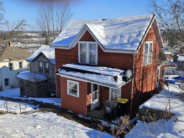 308 Academy Street, Elroy, WI 53929