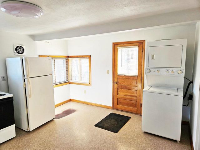 308 Academy Street, Elroy, WI 53929