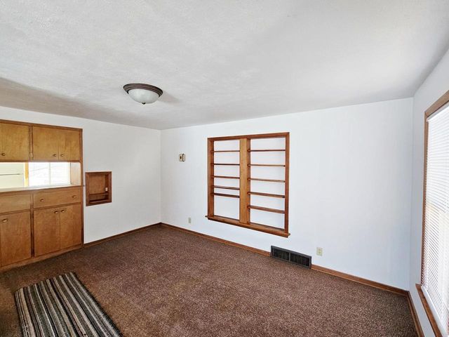 308 Academy Street, Elroy, WI 53929