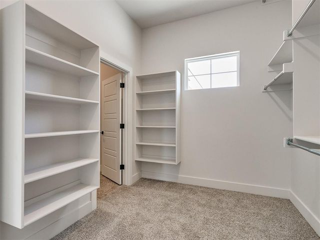 4253 Hawthorne Street, Piedmont, OK 73078