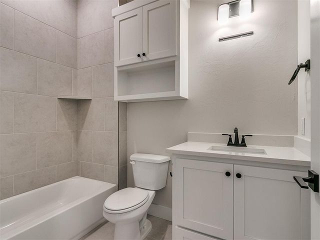 4253 Hawthorne Street, Piedmont, OK 73078