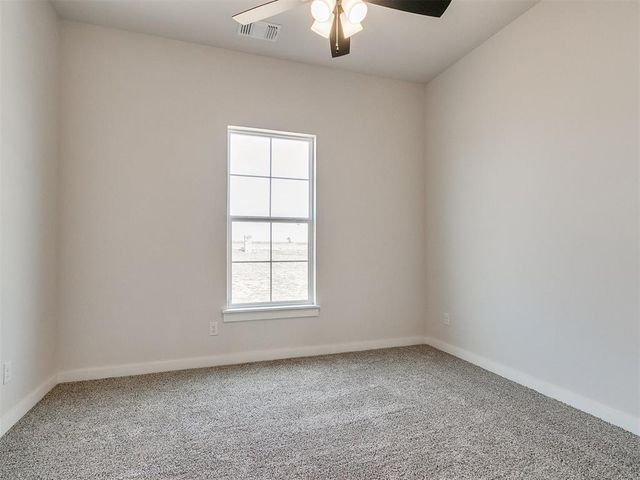 4253 Hawthorne Street, Piedmont, OK 73078