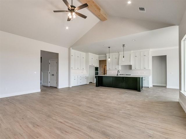 4253 Hawthorne Street, Piedmont, OK 73078