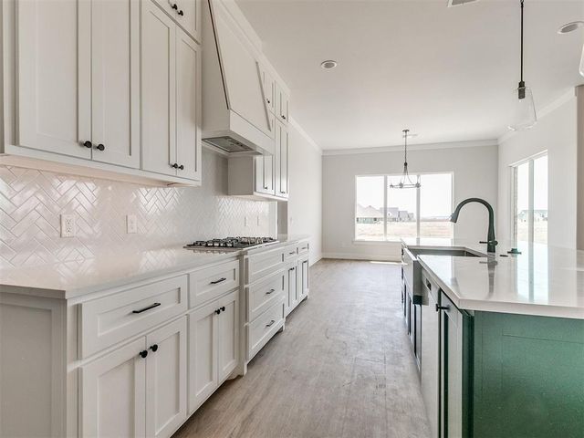 4253 Hawthorne Street, Piedmont, OK 73078