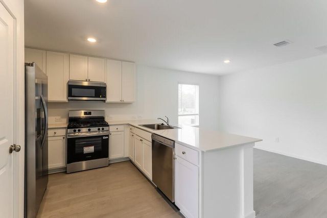 2084 Cedar Way Drive, Conroe, TX 77301