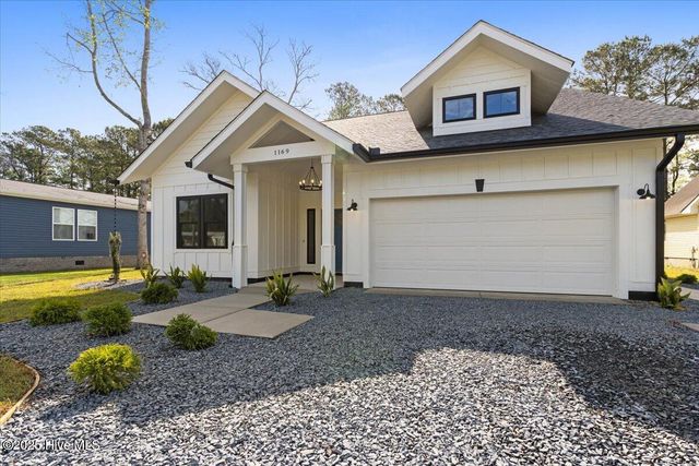 1169 Pine Bur Circle, Sunset Beach, NC 28468