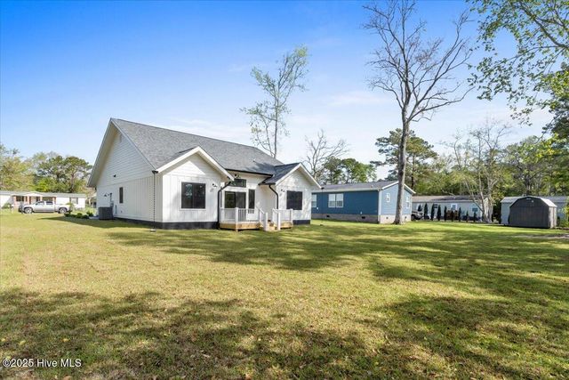 1169 Pine Bur Circle, Sunset Beach, NC 28468