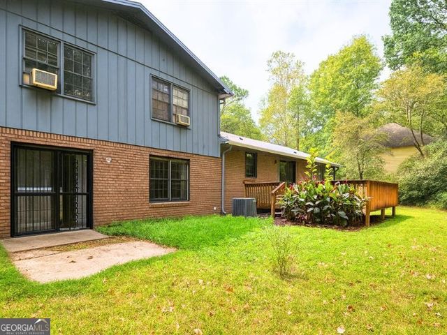 2587 PEYTON WOODS Trail, Atlanta, GA 30311