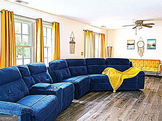 2587 PEYTON WOODS Trail, Atlanta, GA 30311