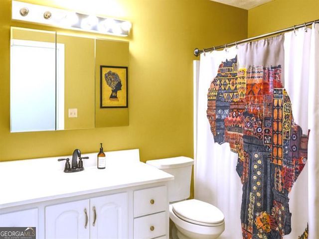 2587 PEYTON WOODS Trail, Atlanta, GA 30311