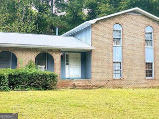 2587 PEYTON WOODS Trail, Atlanta, GA 30311