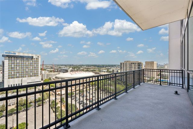 1211 Caroline Street 1901, Houston, TX 77002