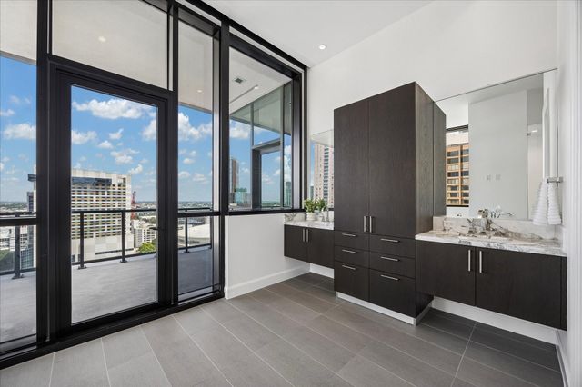 1211 Caroline Street 1901, Houston, TX 77002