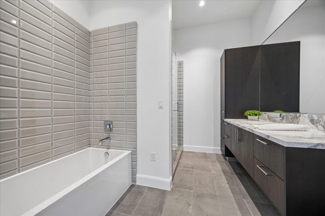 1211 Caroline Street 1901, Houston, TX 77002