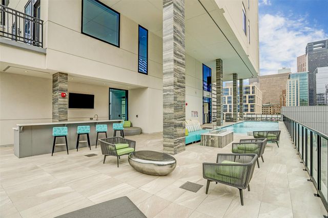 1211 Caroline Street 1901, Houston, TX 77002