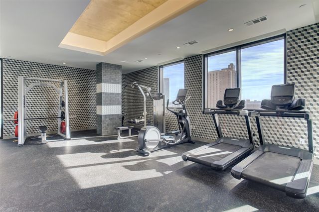 1211 Caroline Street 1901, Houston, TX 77002