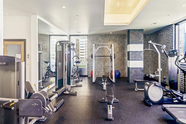 1211 Caroline Street 1901, Houston, TX 77002