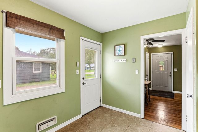 6921 16th Avenue S, Richfield, MN 55423