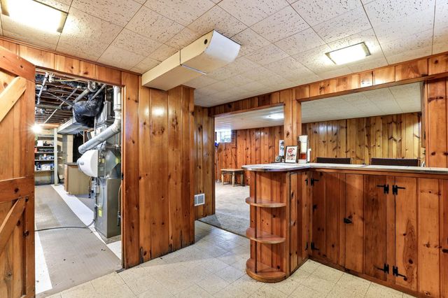 6921 16th Avenue S, Richfield, MN 55423