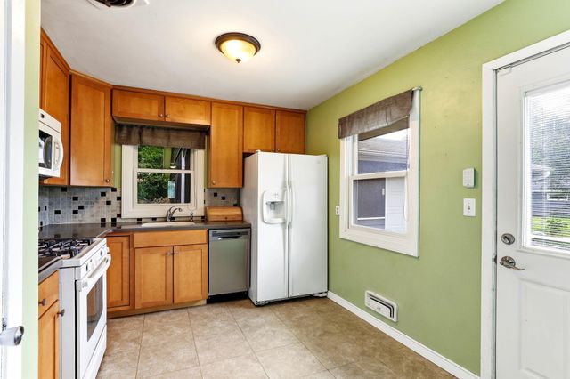 6921 16th Avenue S, Richfield, MN 55423