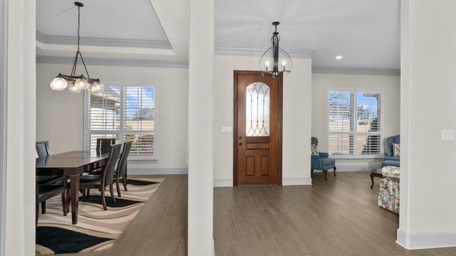 15631 Stallion Lake Boulevard, Lindale, TX 75771