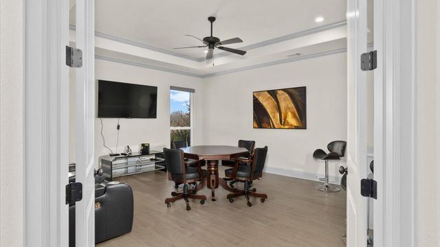 15631 Stallion Lake Boulevard, Lindale, TX 75771