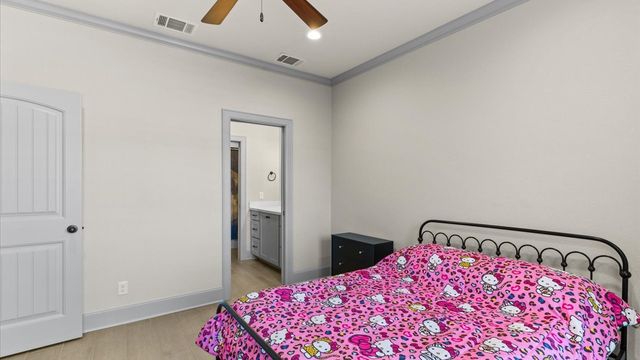 15631 Stallion Lake Boulevard, Lindale, TX 75771