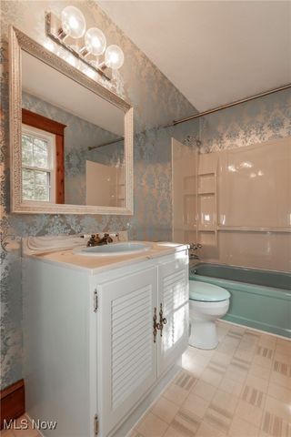 7925 Skylineview Drive, Concord, OH 44060