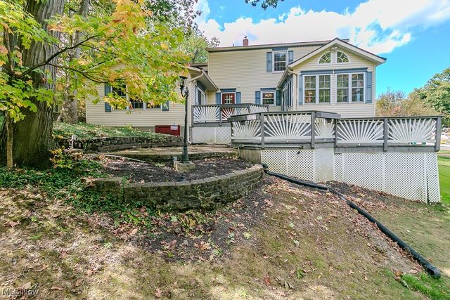 7925 Skylineview Drive, Concord, OH 44060