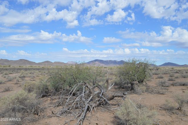 390XX W Southern Avenue 117, Tonopah, AZ 85354