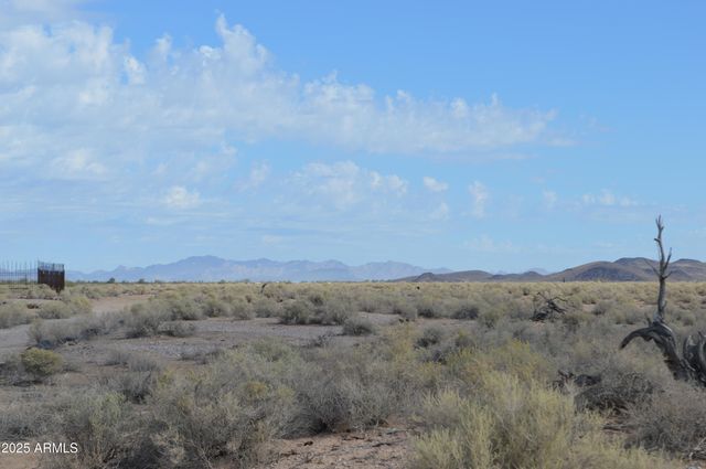 390XX W Southern Avenue 117, Tonopah, AZ 85354