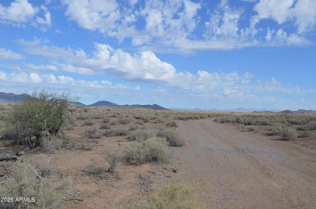 390XX W Southern Avenue 117, Tonopah, AZ 85354