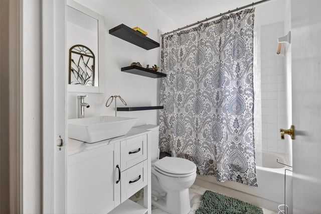 6466 HAUGHTON LANE, Orlando, FL 32835