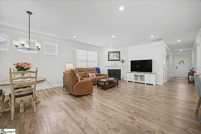 1835 Wabash Place, Boiling Springs, SC 29316