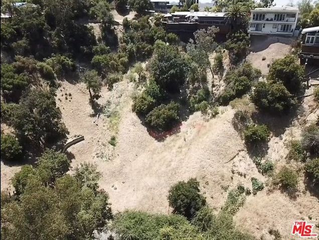 4601 Ensenada Drive, Woodland Hills (los Angeles), CA 91364