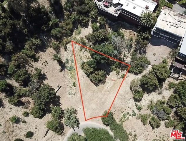4601 Ensenada Drive, Woodland Hills (los Angeles), CA 91364