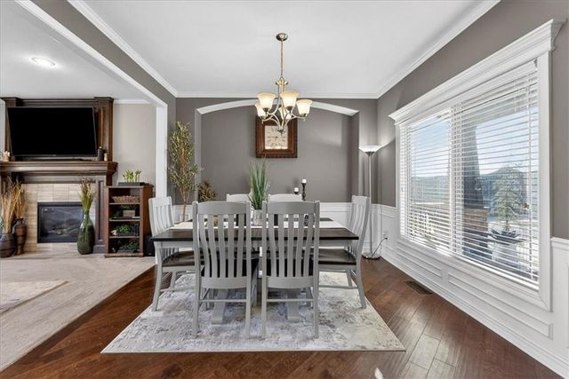 2320 SW Deer Run Road, Lee's Summit, MO 64082