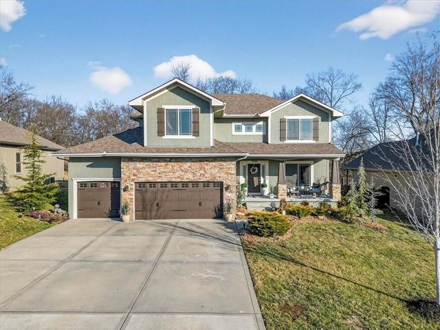 2320 SW Deer Run Road, Lee's Summit, MO 64082