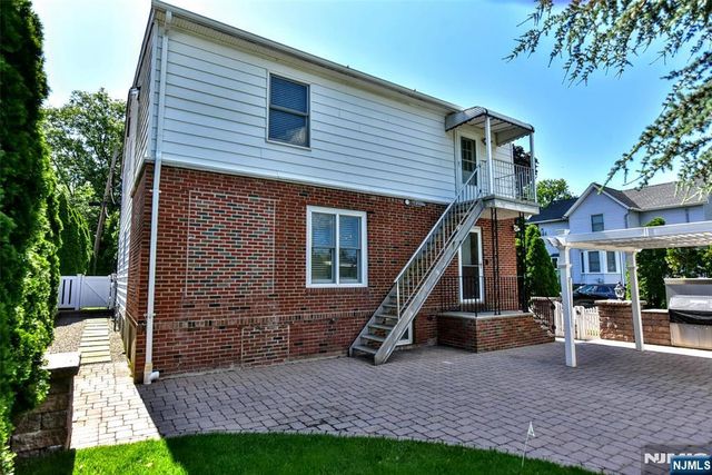 24 Maple Avenue 2nd Floor, Waldwick, NJ 07463