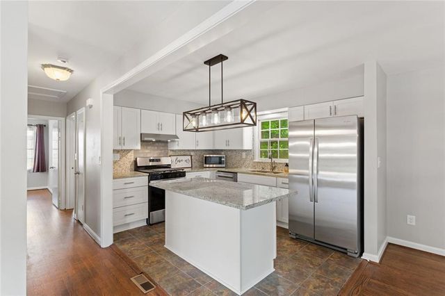 1169 Mountain View Drive, Marietta, GA 30062