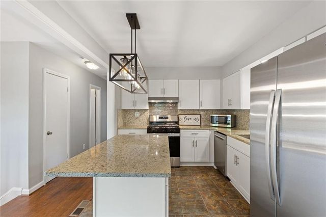 1169 Mountain View Drive, Marietta, GA 30062