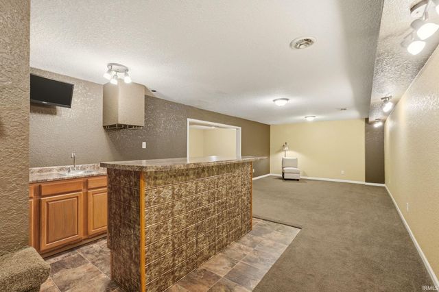 5713 Kinlock Place, Fort Wayne, IN 46835