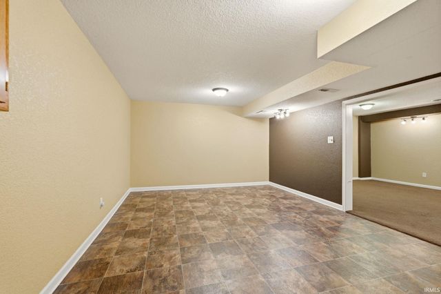 5713 Kinlock Place, Fort Wayne, IN 46835