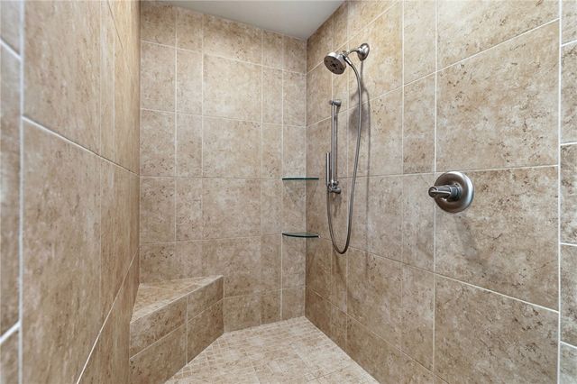 164 S Crossover Road, Fayetteville, AR 72701