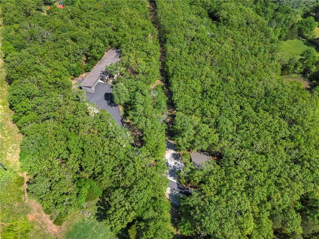 164 S Crossover Road, Fayetteville, AR 72701