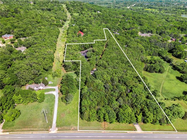164 S Crossover Road, Fayetteville, AR 72701