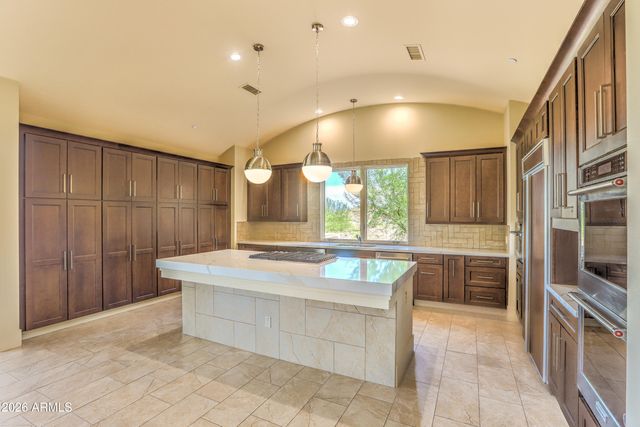 10031 N PALISADES Boulevard, Fountain Hills, AZ 85268