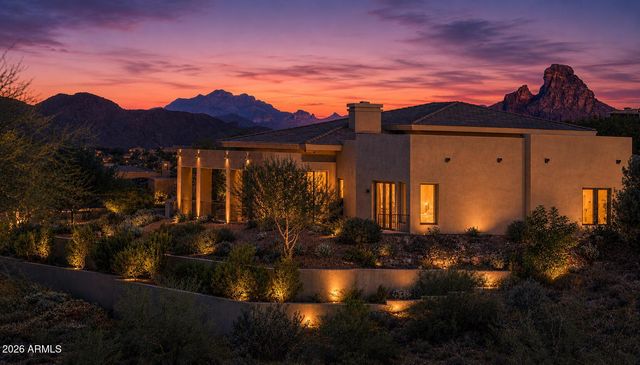 10031 N PALISADES Boulevard, Fountain Hills, AZ 85268