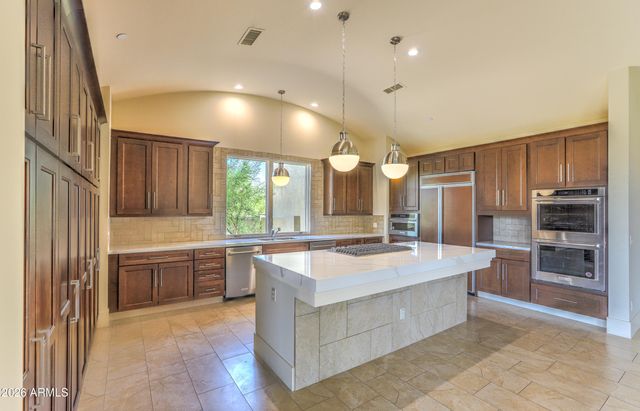 10031 N PALISADES Boulevard, Fountain Hills, AZ 85268
